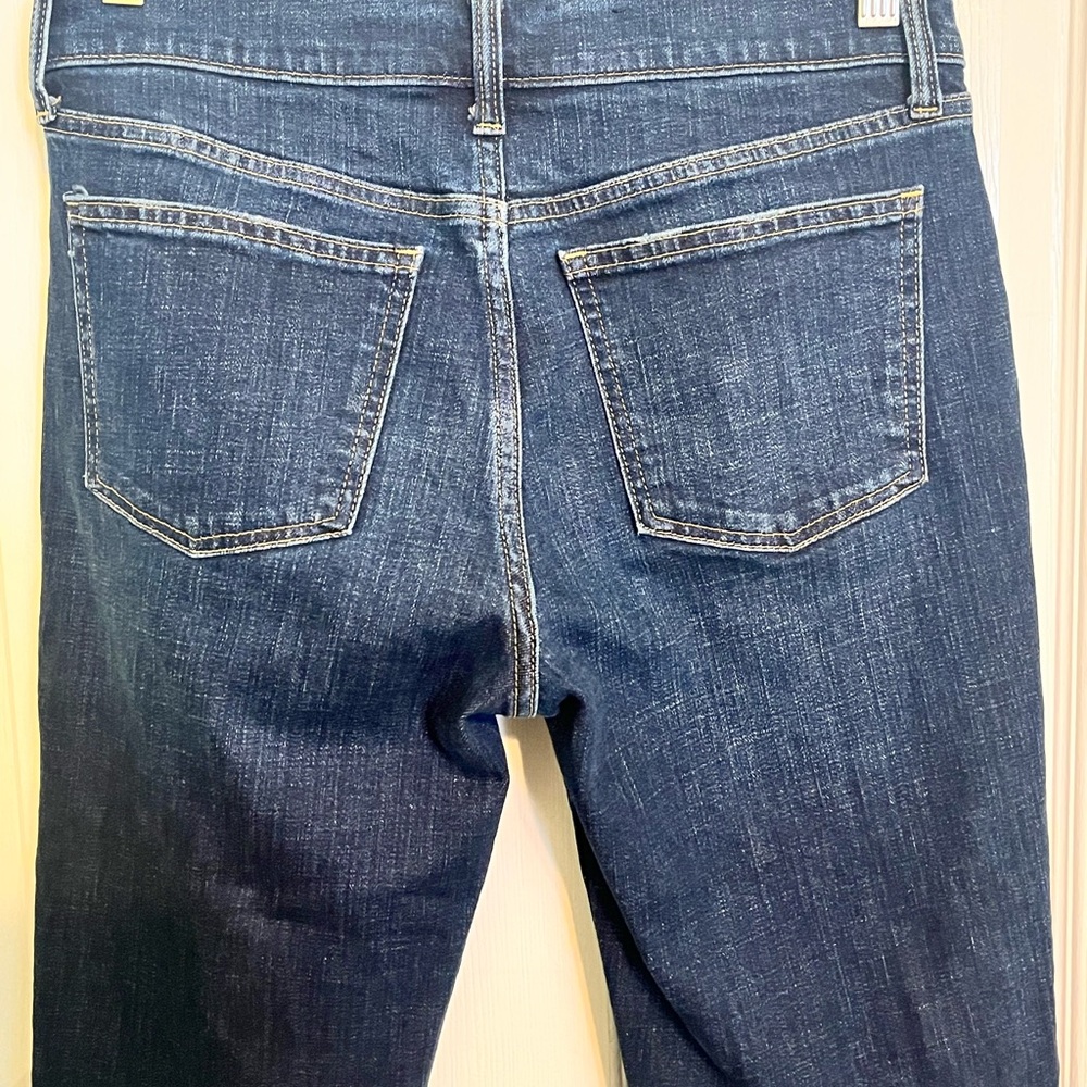 GAP Blue Straight Leg Jeans Classic Style - Picture 5 of 5